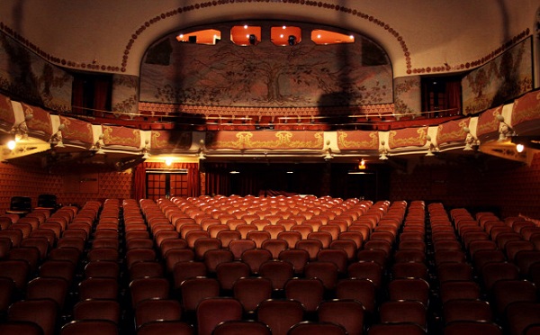 Öt nagyszínházi bemutatóval készül a következő évadra a Veszprémi Petőfi Színház