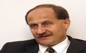 Pro Meritis-emlékérem a távozó főkapitánynak