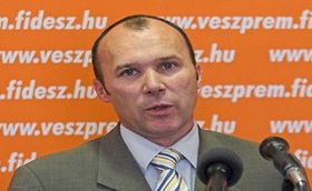 Önmagunkat ajándékozzuk 