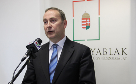 Több mint 9000 ügyfél fordult meg a veszprémi Kormányablaknál - interjú Dr.Kovács Zoltán kormánymegbízottal