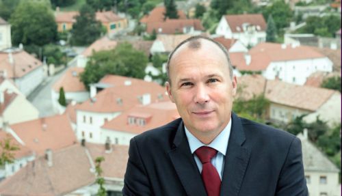 Porga Gyula: az idei a fiatalok költségvetése