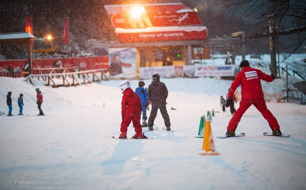Várják a síelőket Eplényben