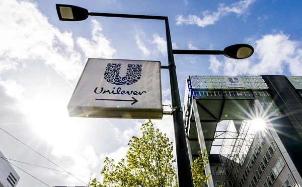 A veszprémi Unilever gyárba látogatott az agrárminiszter