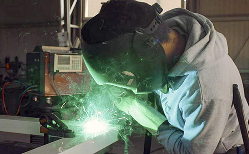 Hegesztőlabort avattak a Pannon Egyetemen 