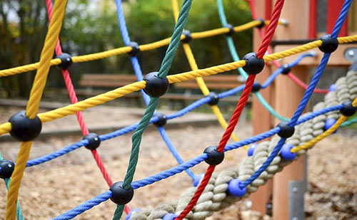 Veszprémben felújították a Módszertani Bölcsőde udvarát 